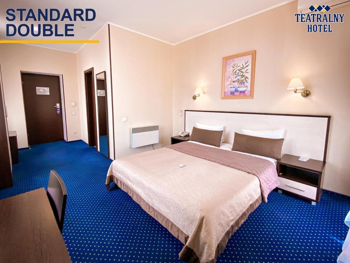 Teatralny Hotel Zaporizhia Eksteriør bilde