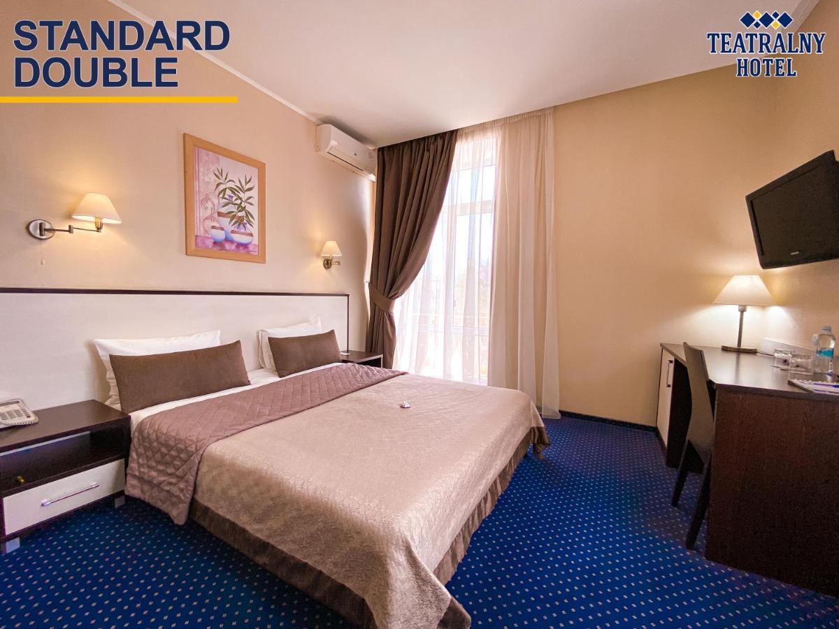 Teatralny Hotel Zaporizhia Eksteriør bilde