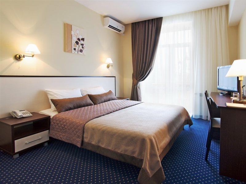 Teatralny Hotel Zaporizhia Eksteriør bilde
